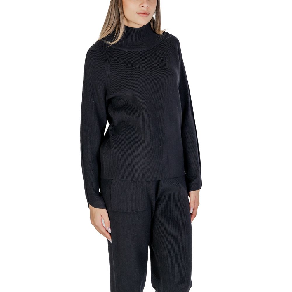 Cleré Black Viscose Sweater