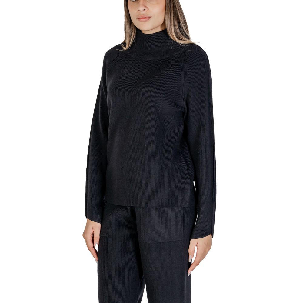 Cleré Black Viscose Sweater
